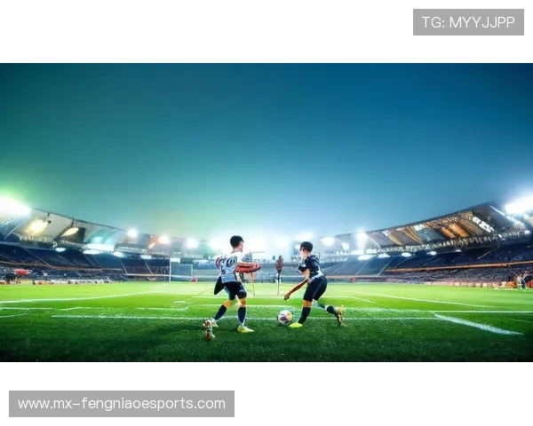 23号足球球星最新高清定格瞬间展现绿茵场上非凡风采