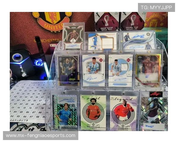 全新足球帕尼尼球星卡手雷盒开箱 体验收藏与激情的完美结合